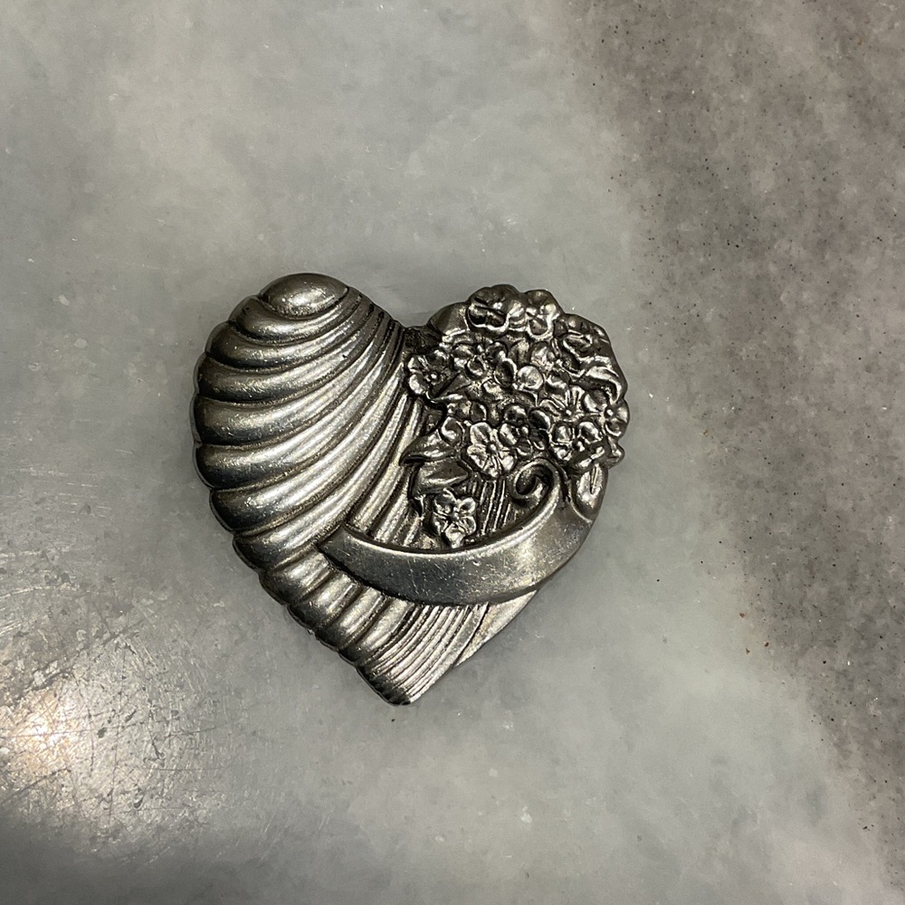 Pewter Heart-Shaped Floral Brooch